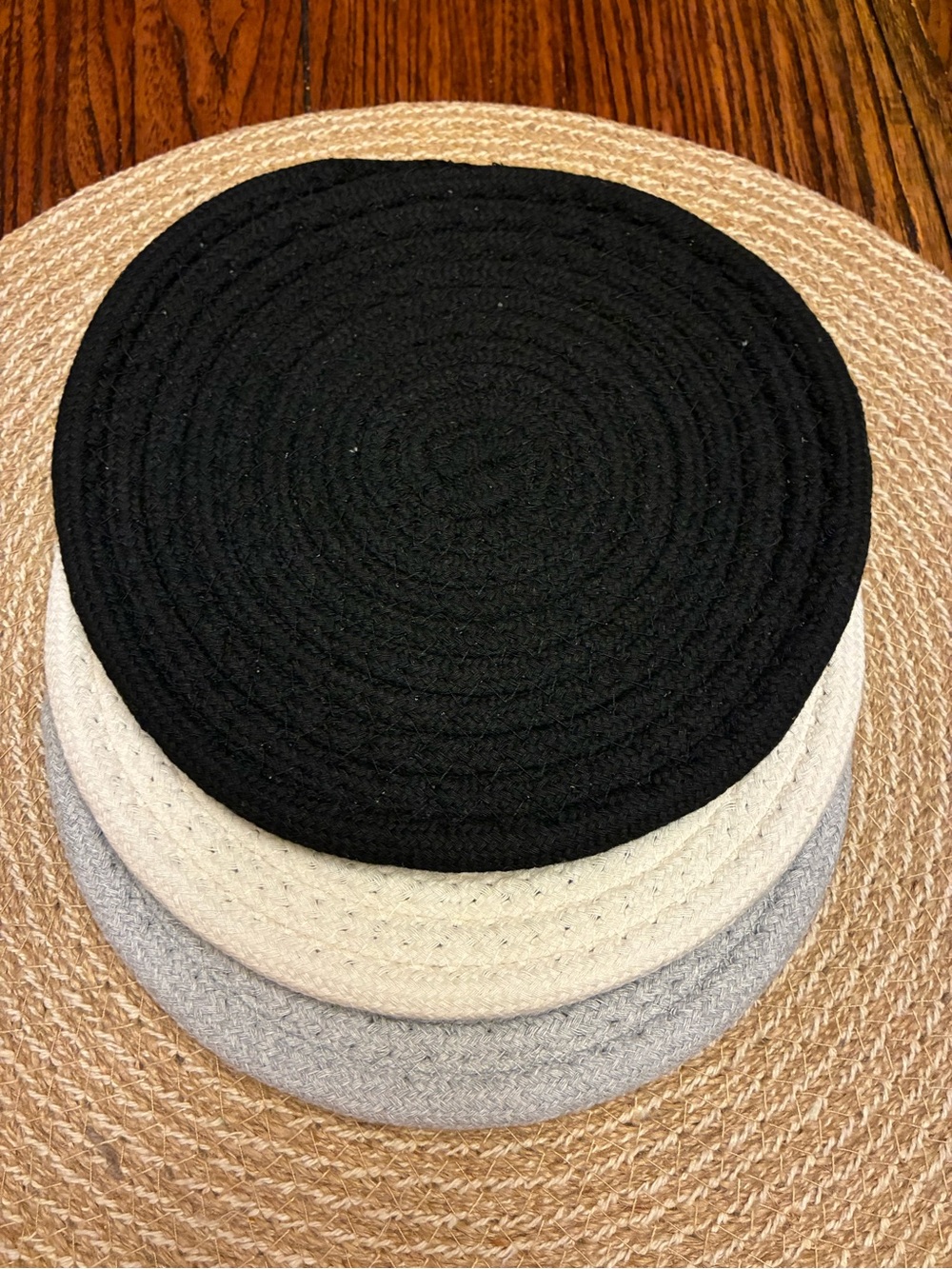 NWOT! Trivets Round Braided - Set of 3